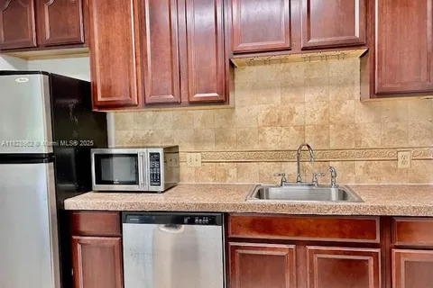 2303 N Congress Ave # 12, Boynton Beach FL 33426