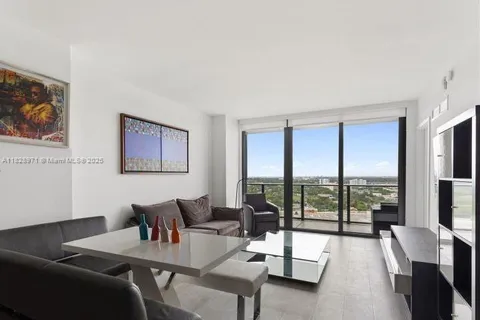 121 NE 34th St # 1812, Miami FL 33137