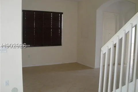 12415 SW 42nd St, Miramar FL 33027