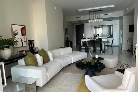 300 Biscayne Blvd Way # 2305W, Miami FL 33131
