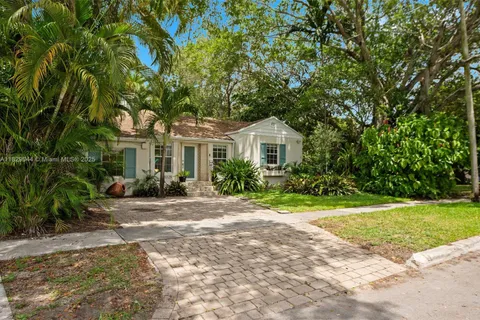 8325 NE 3rd Ave, Miami FL 33138