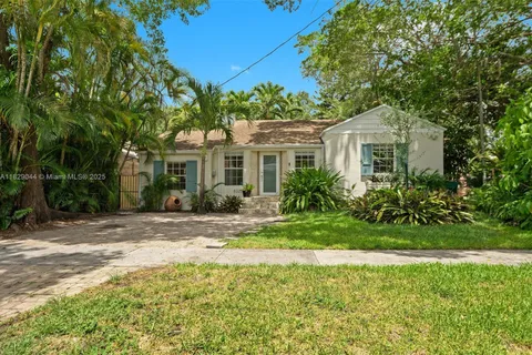 8325 NE 3rd Ave, Miami FL 33138