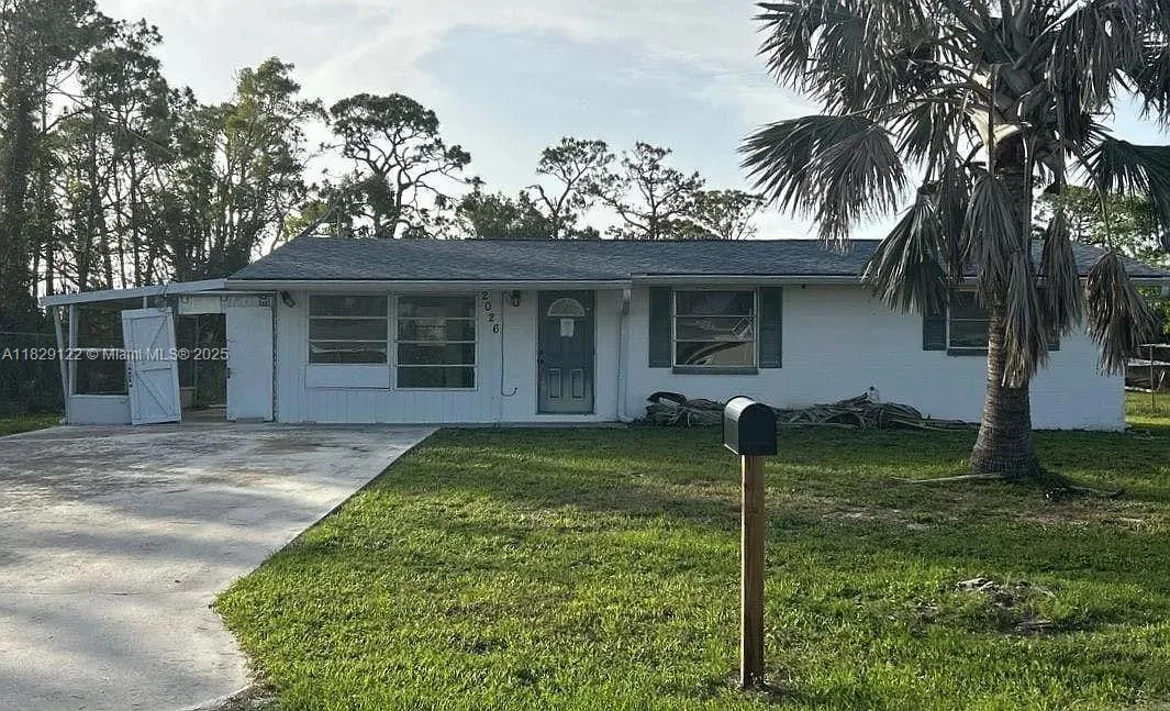 2026 Pennsylvania Ave, Other City - In The State Of Florida FL 34224