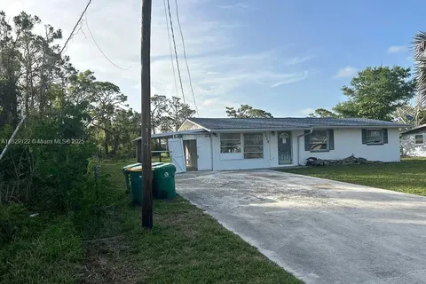 2026 Pennsylvania Ave, Other City - In The State Of Florida FL 34224