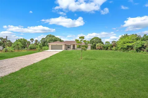 18814 N 42nd Rd N, Loxahatchee FL 33470