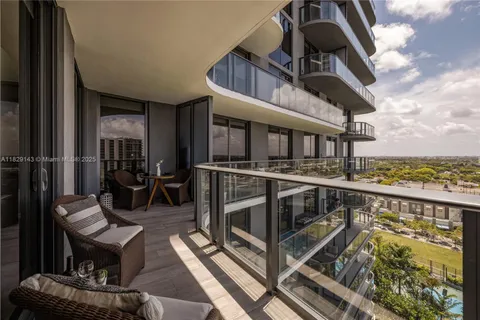 121 NE 34th St # 1514, Miami FL 33137