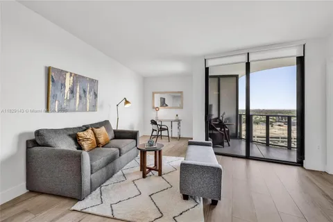 121 NE 34th St # 1514, Miami FL 33137