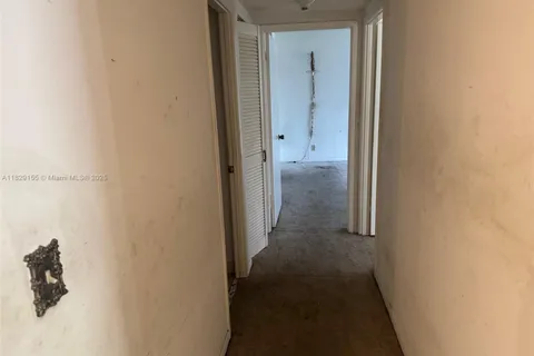 2500 Parkview Dr # 312, Hallandale Beach FL 33009