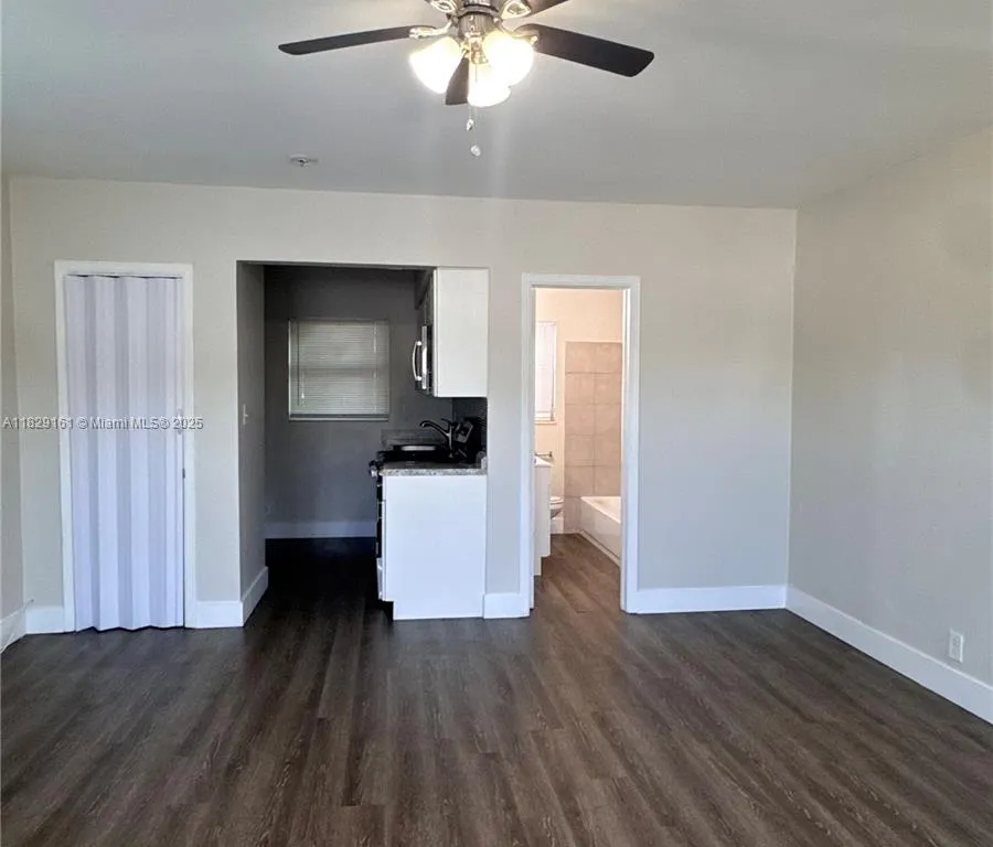 2342 N Federal Hwy # 1, Hollywood FL 33020