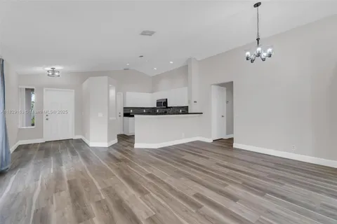 1592 Salerno Cir, Weston FL 33327
