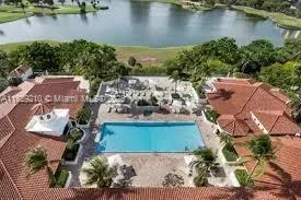 19900 E Country Club Dr # 104, Aventura FL 33180