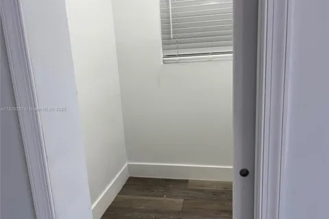 214 NW 46th Ave # 214, Miami FL 33126