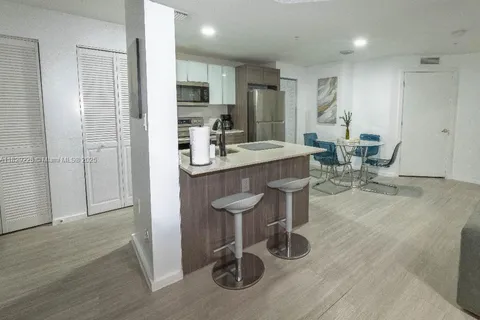 481 NE 29th St # 604, Miami FL 33137