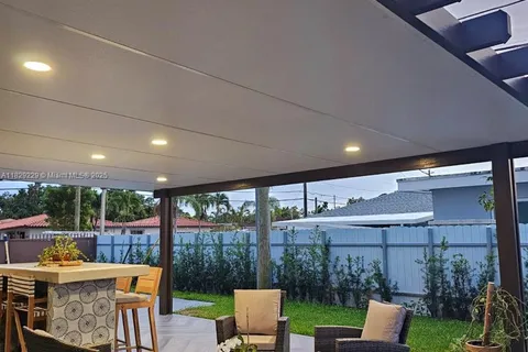 220 SW 68th Ave, Miami FL 33144