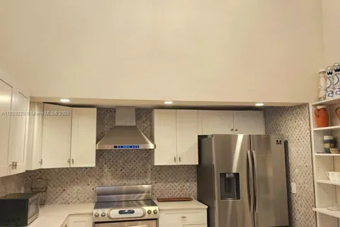 220 SW 68th Ave, Miami FL 33144