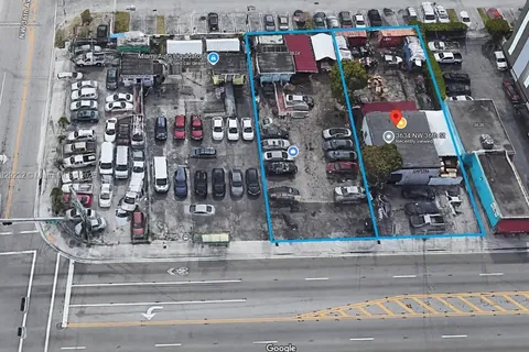 3634 NW 36th St, Miami FL 33142