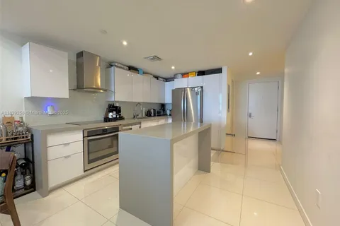 1600 NE 1st Ave # 3001, Miami FL 33132