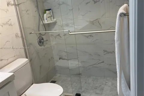 5425 SW 77th Ct # 212D, Miami FL 33155