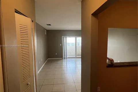 14500 SW 88th Ave # 245, Palmetto Bay FL 33176