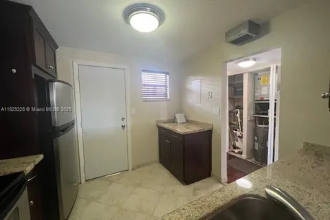 404 NW 68th Ave # 505, Plantation FL 33317