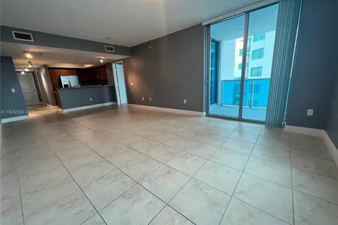 2641 N Flamingo Rd # 1701N, Sunrise FL 33323