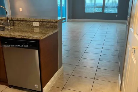 2641 N Flamingo Rd # 1701N, Sunrise FL 33323