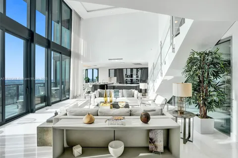 18555 Collins Ave # 4403, Sunny Isles Beach FL 33160