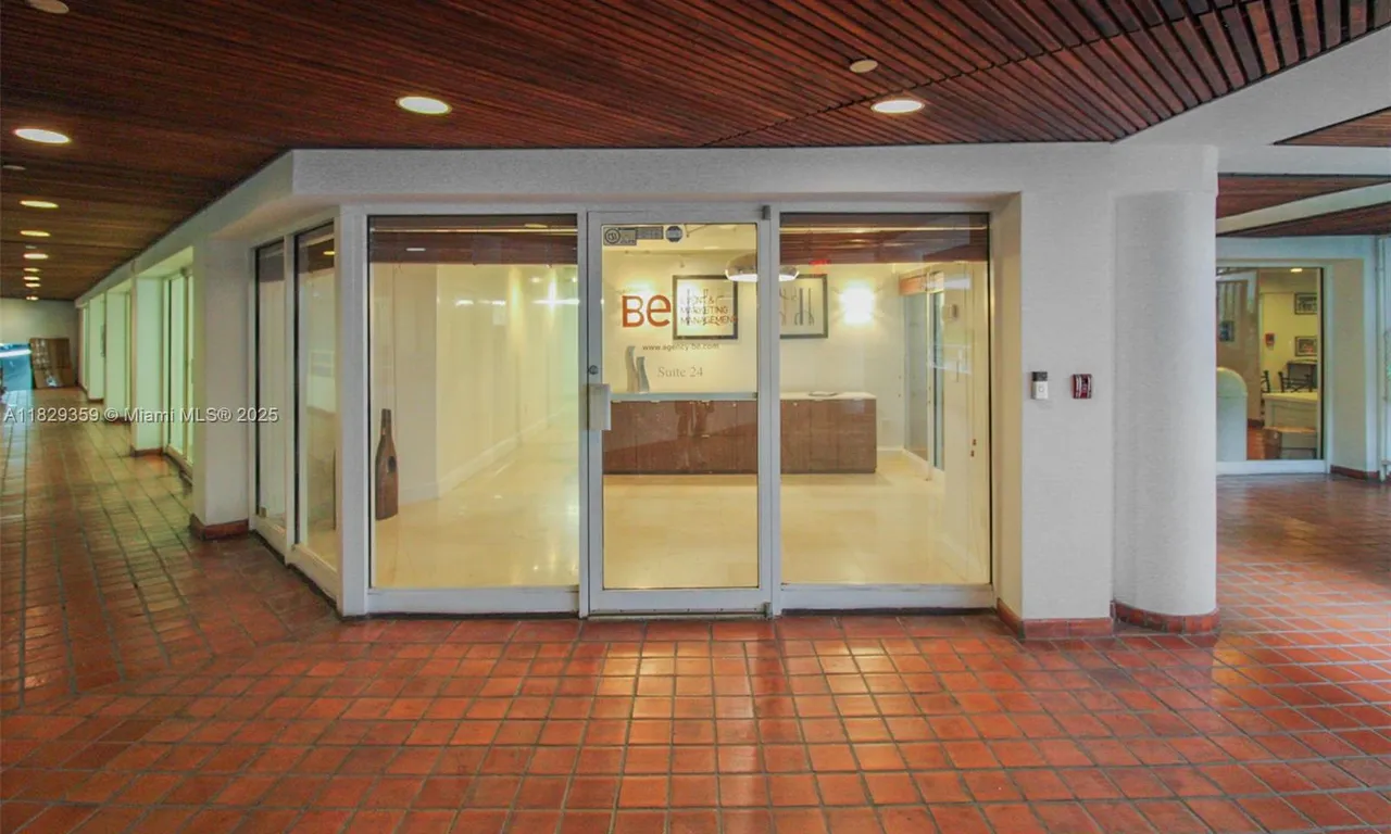 2801 Florida Ave # L, Miami FL 33133