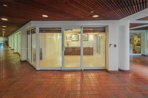 2801 Florida Ave # L, Miami FL 33133