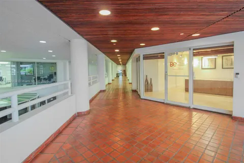 2801 Florida Ave # L, Miami FL 33133