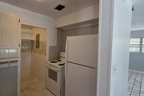 46 NW 14th Ct, Dania Beach FL 33004