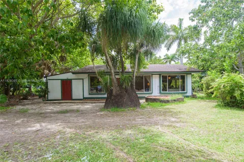 20350 SW 182nd Ave, Miami FL 33187