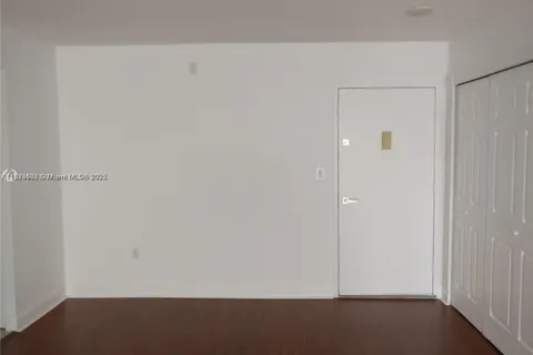 20515 E Country Club Dr # 248, Aventura FL 33180