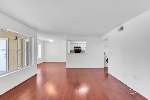 2341 NW 33rd St # 409, Oakland Park FL 33309