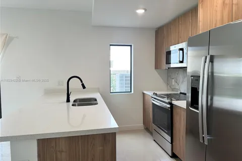 307 NW 13th Pl, Florida City FL 33034