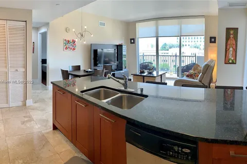 4100 Salzedo St # 717, Coral Gables FL 33146