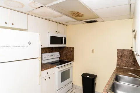 3719 Riverside Dr # 3719, Coral Springs FL 33065