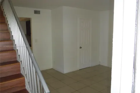 4100 NW 16th Ave # 35, Oakland Park FL 33309