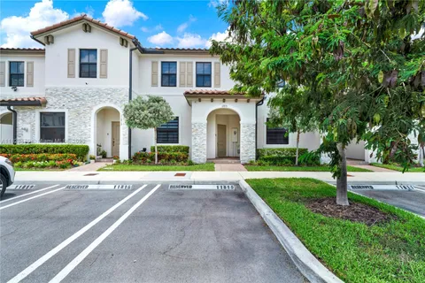 11815 SW 247th Ter, Homestead FL 33032