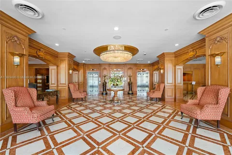 700 Biltmore Way # 816, Coral Gables FL 33134