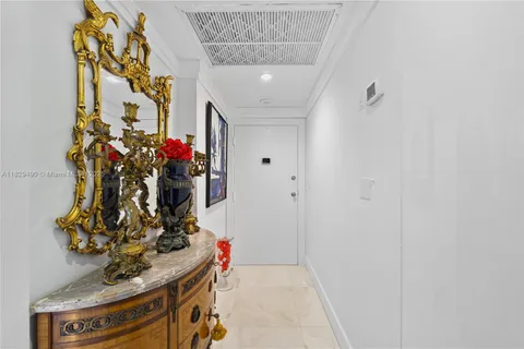 700 Biltmore Way # 816, Coral Gables FL 33134