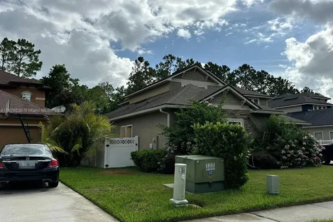 94 Cloisterbane Dr, Other City - In The State Of Florida FL 32259