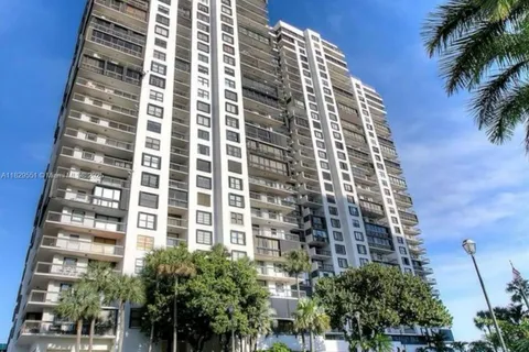 2333 Brickell Ave, Miami FL 33129