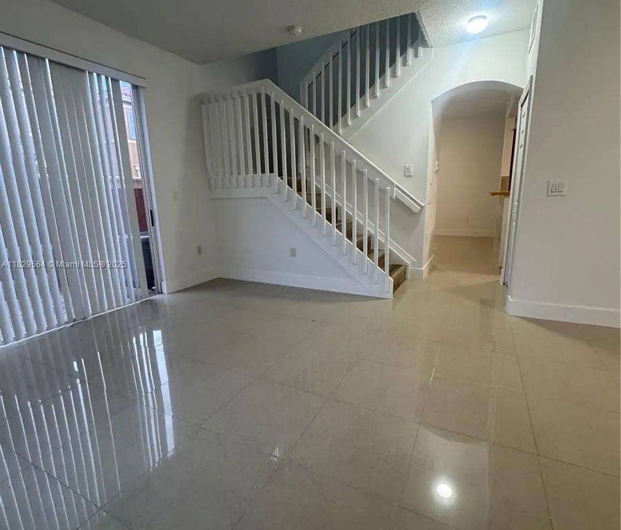 6141 NW 115th Pl # 355, Doral FL 33178