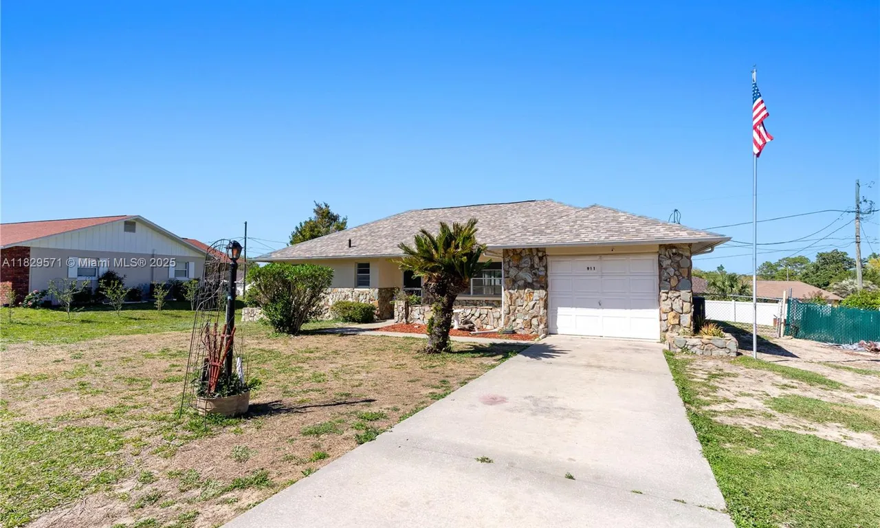 911 W CATBRIER LN, Other City - In The State Of Florida FL 34465