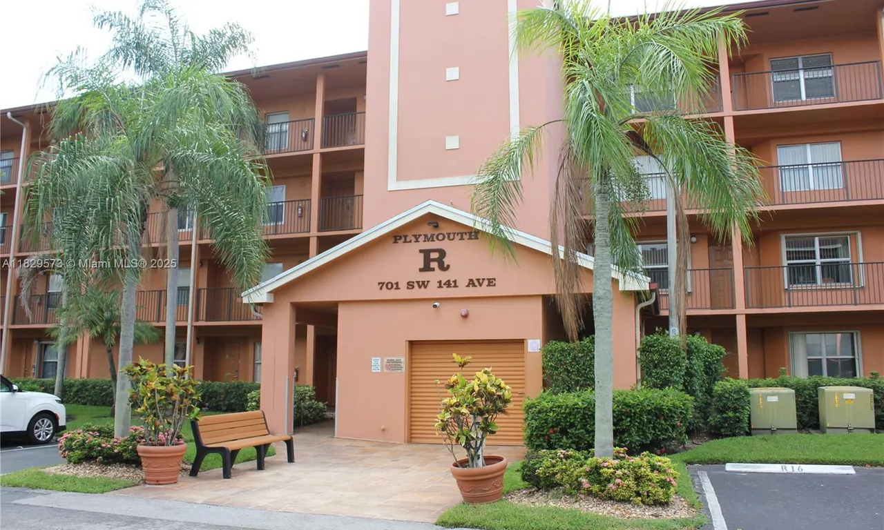 701 SW 141st Ave # 406R, Pembroke Pines FL 33027