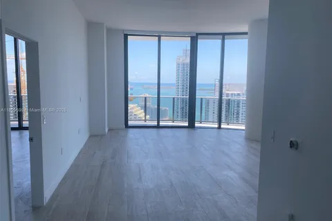 45 SW 9th St # 4503, Miami FL 33130