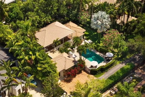 3845 Wood Ave, Miami FL 33133