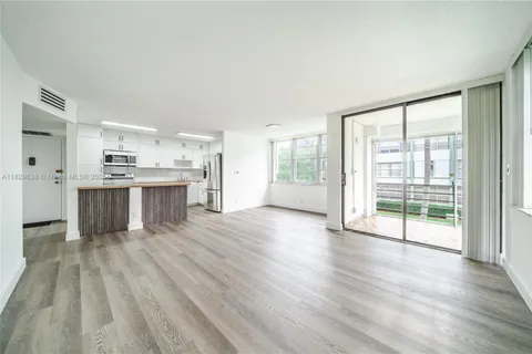 2781 Taft St # 204, Hollywood FL 33020