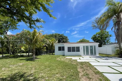 1401 NE 178th St, North Miami Beach FL 33162
